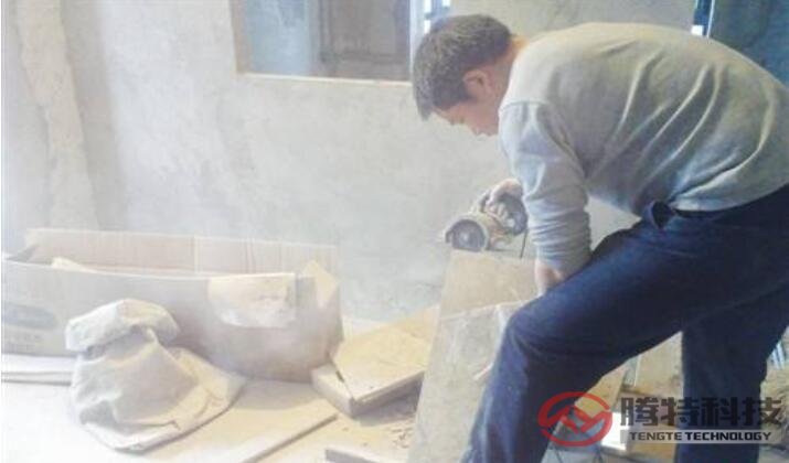 不能再高粉塵中作業